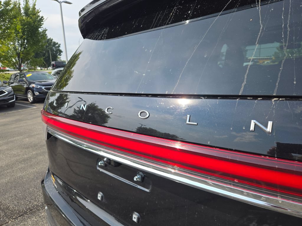 Used 2024 Lincoln Aviator Reserve AWD/4WD image 8