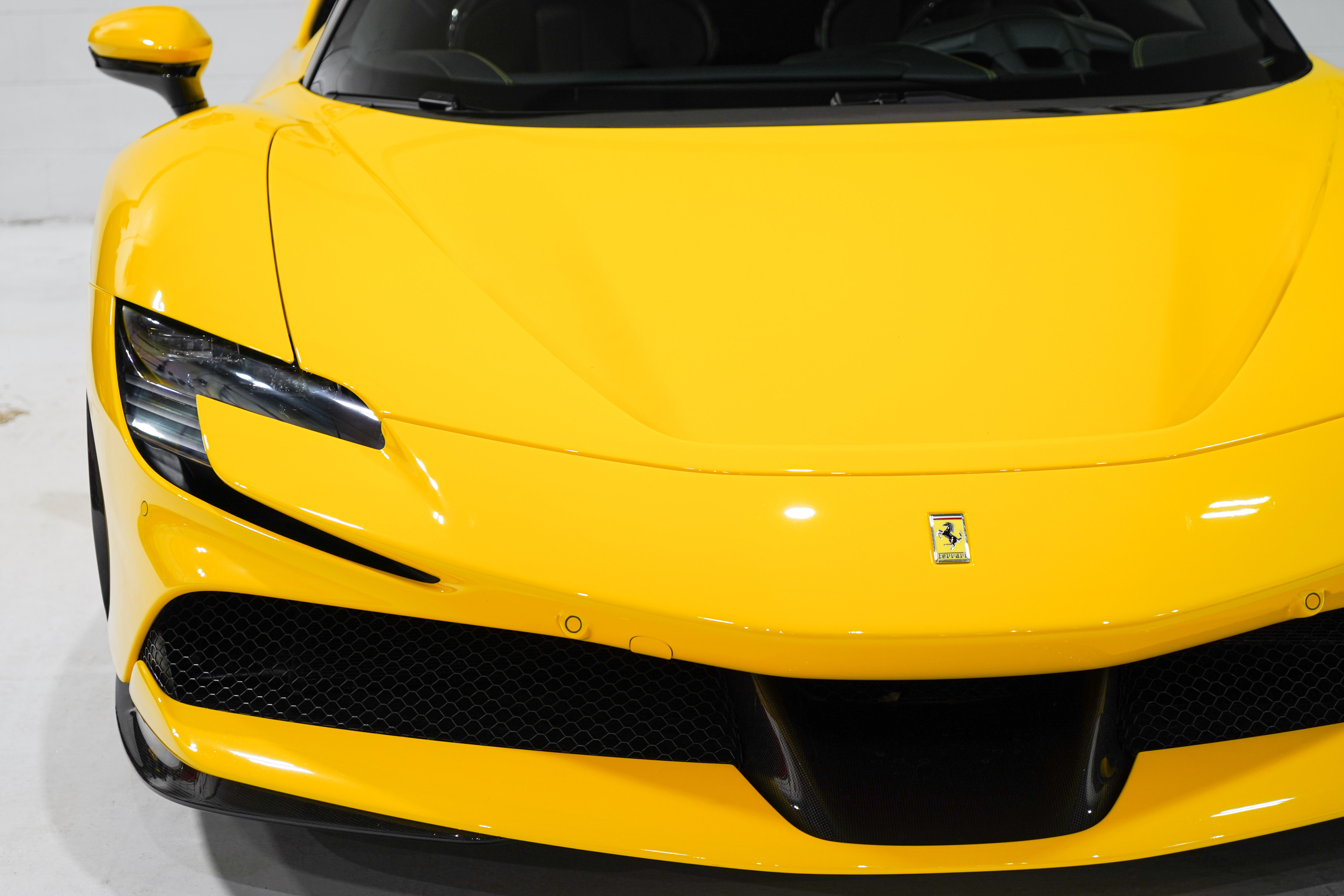 Used 2021 Ferrari SF90 Stradale AWD/4WD image 27