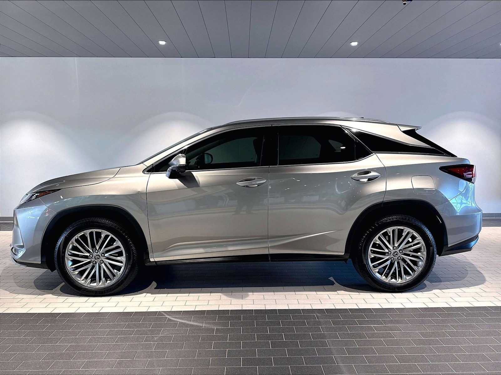 Used 2021 Lexus RX 350 AWD w/ Luxury Package image 2
