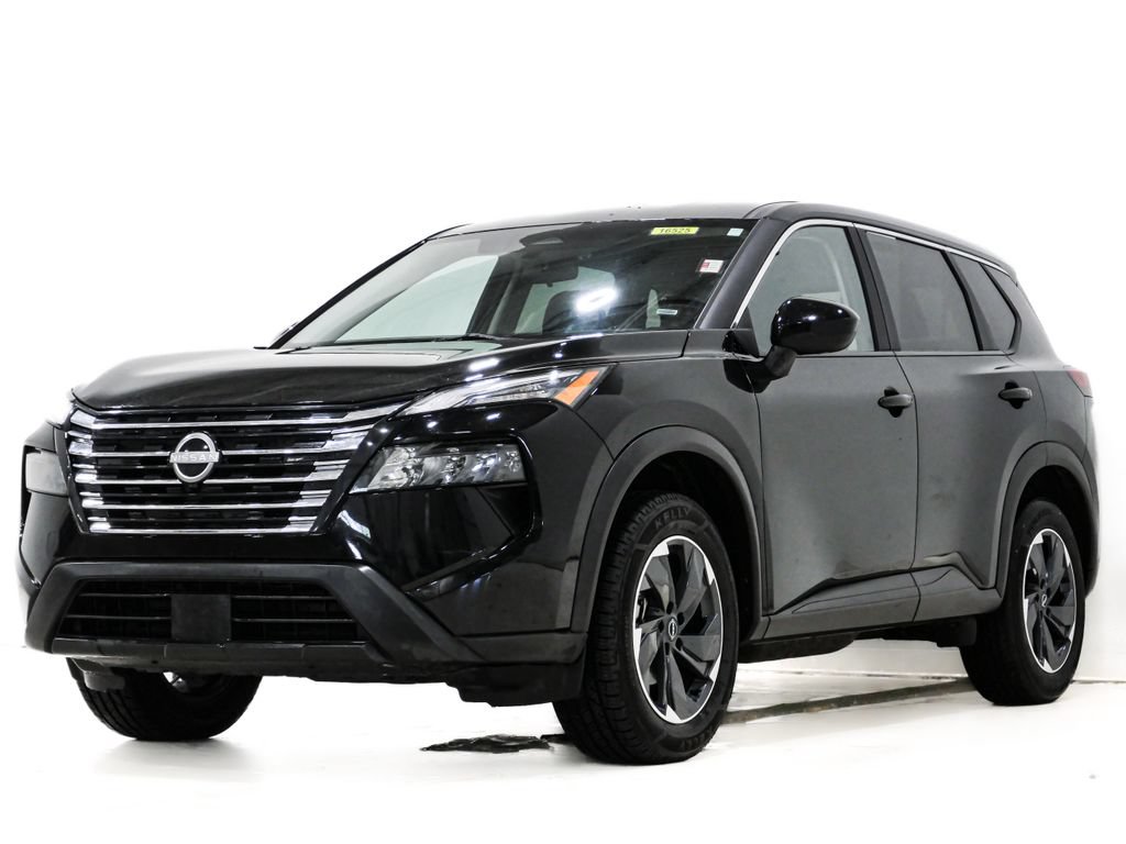 Used 2024 Nissan Rogue SV FWD image 3