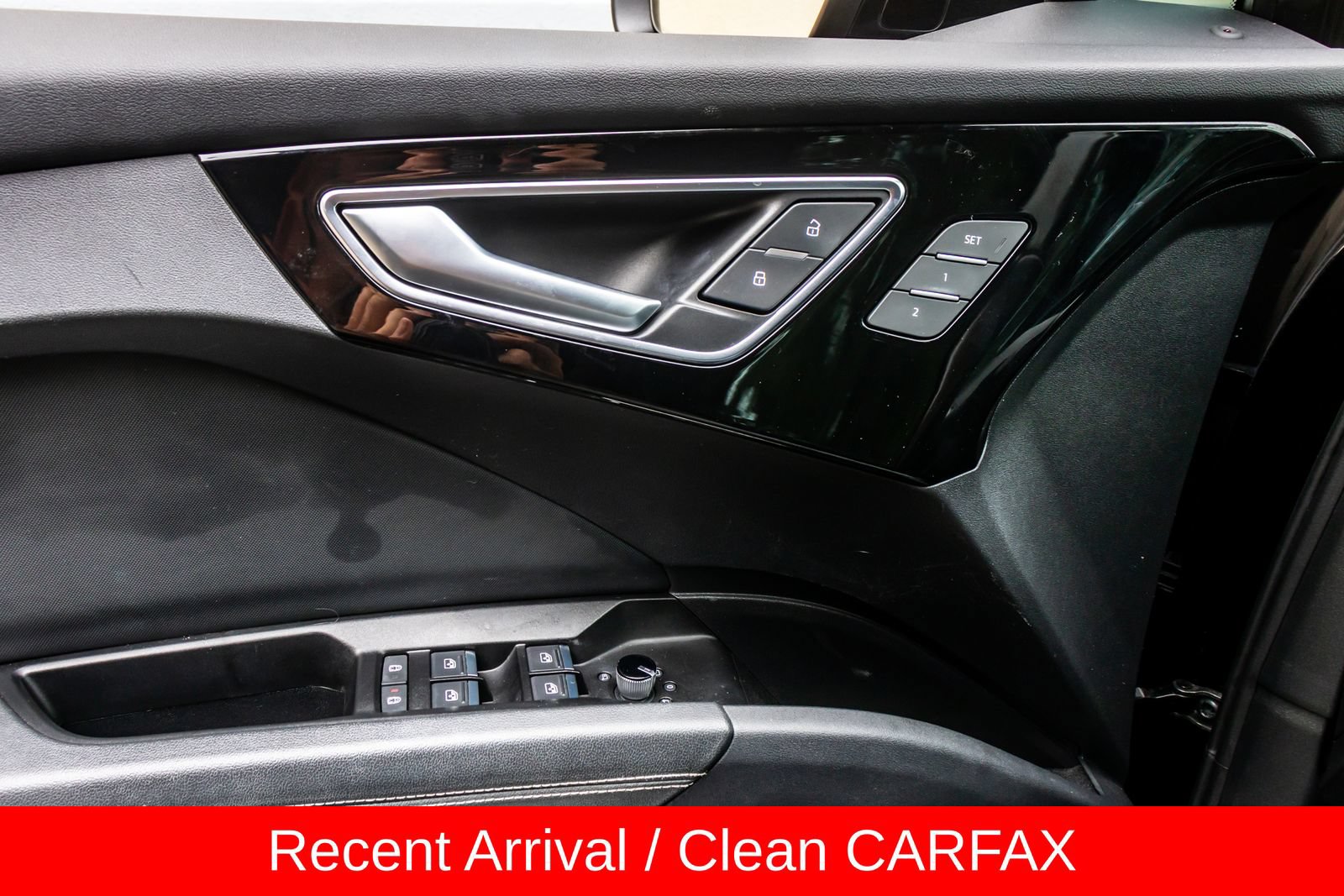 Used 2022 Audi Q4 e-tron Premium Plus AWD/4WD image 19