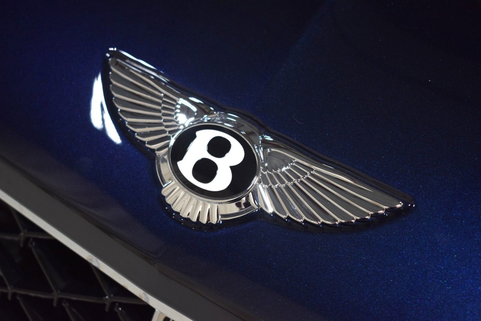 New 2026 Bentley Continental GTC AWD/4WD image 9