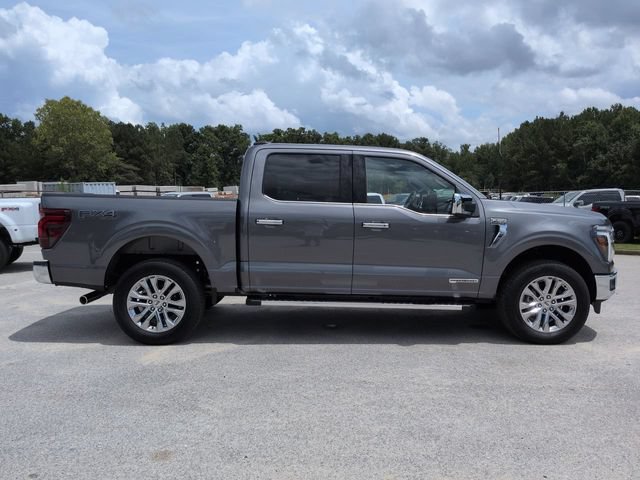 Used 2025 Ford F150 Lariat w/ Equipment Group 501A Mid AWD/4WD image 3