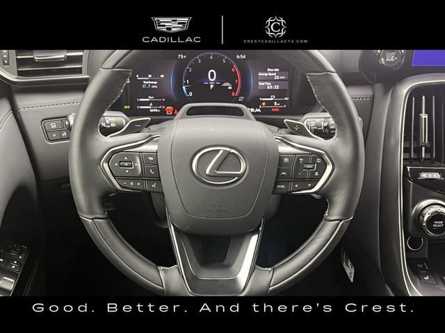 Used 2025 Lexus LX 600 4WD w/ Appearance Package image 11
