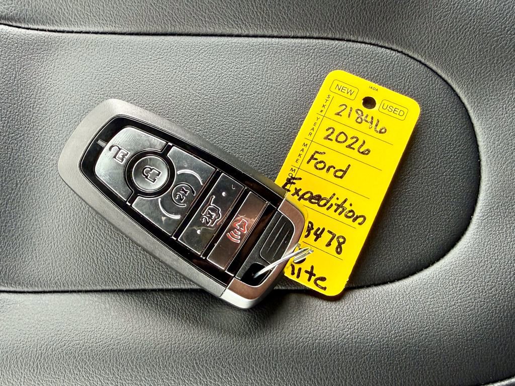 New 2026 Ford Expedition Max Platinum w/ Stealth Appearance Package image 46