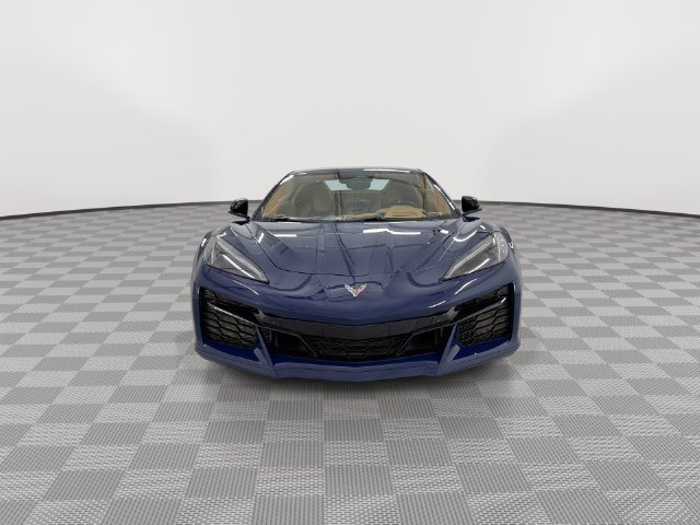 Used 2025 Chevrolet Corvette E-Ray w/ Stealth Interior Trim Package AWD/4WD image 4