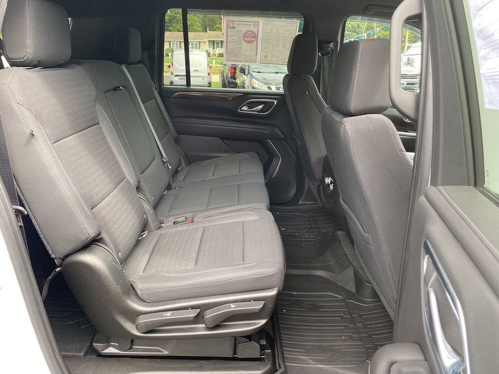 Used 2021 GMC Yukon XL SLE w/ Gmc Pro Safety Plus Package image 26