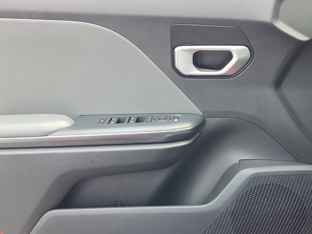 Used 2025 Kia K4 FWD image 26