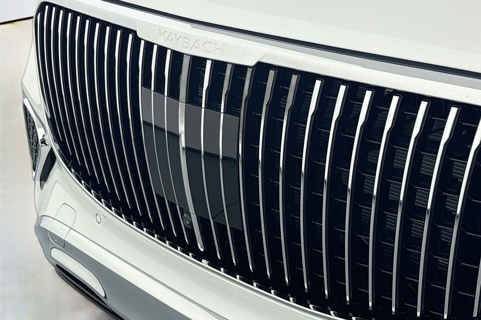 New 2026 Mercedes-Benz Maybach GLS 600 4MATIC image 14