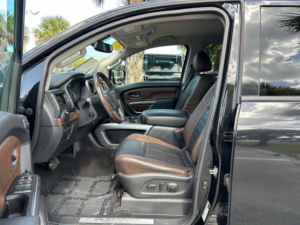 Used 2017 Nissan Titan Platinum Reserve RWD image 16