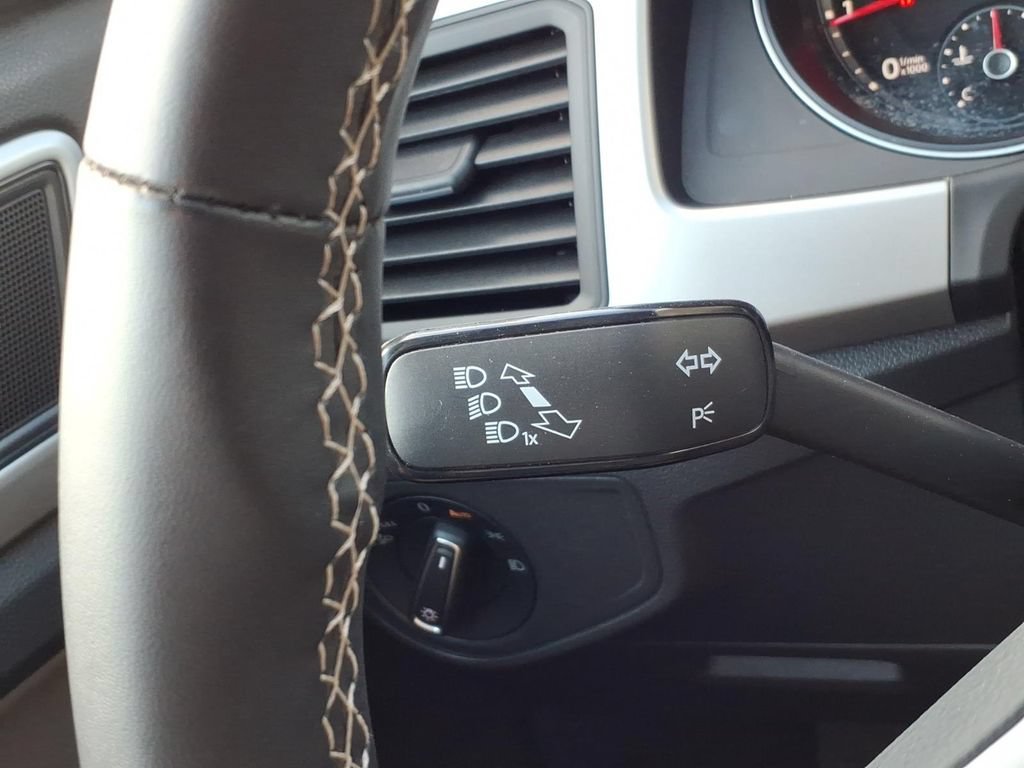 Used 2021 Volkswagen Atlas SE FWD image 31