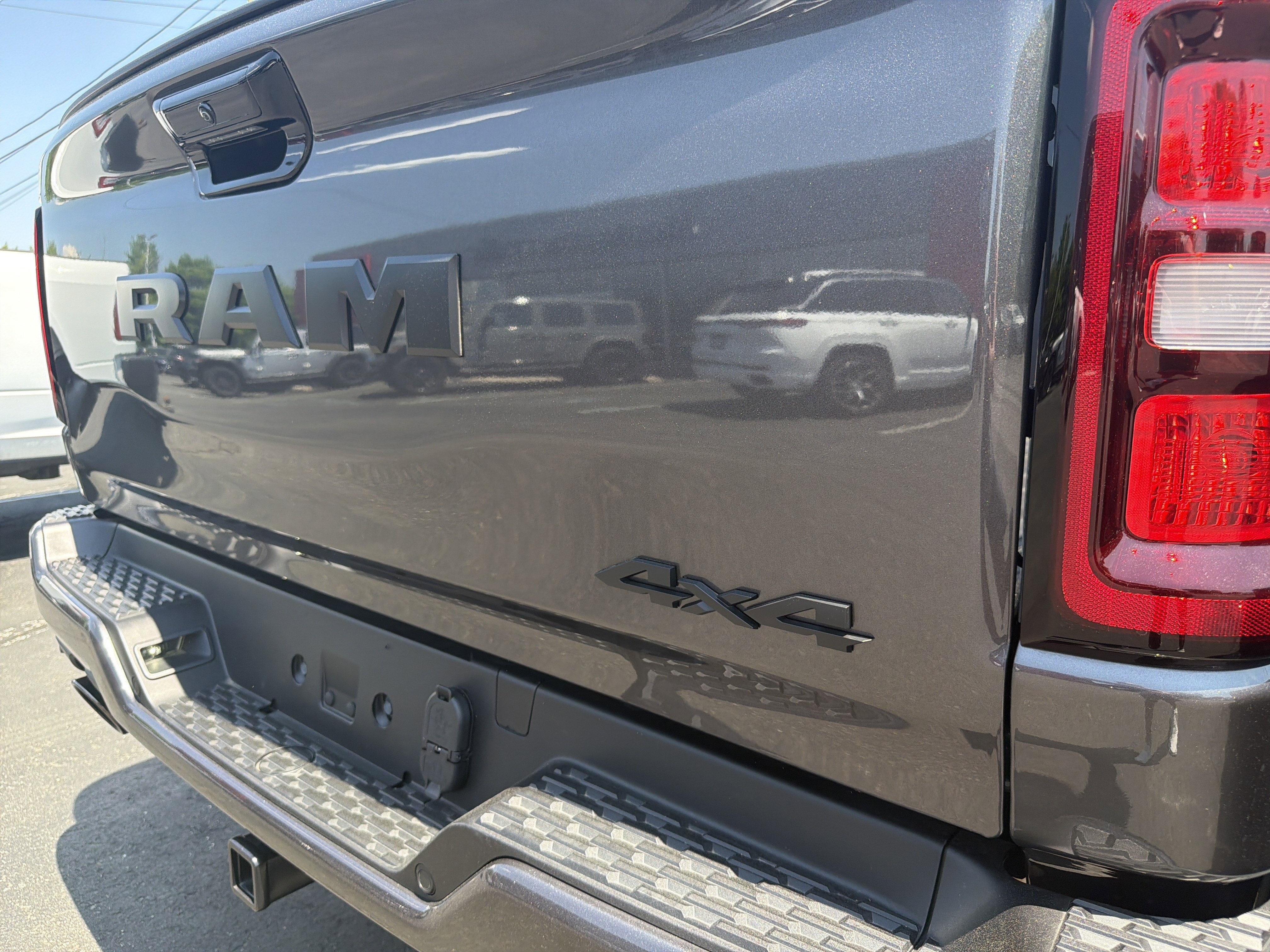 Used 2026 RAM 1500 Big Horn AWD/4WD image 9