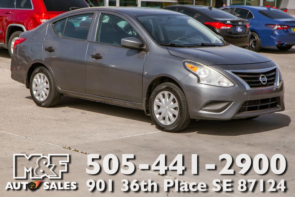Used 2017 Nissan Versa S image 1