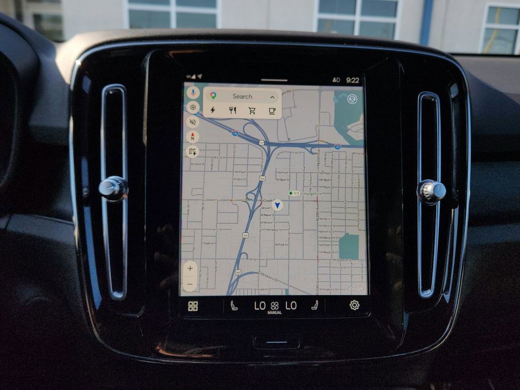 Used 2023 Volvo XC40 Recharge Plus AWD/4WD image 11