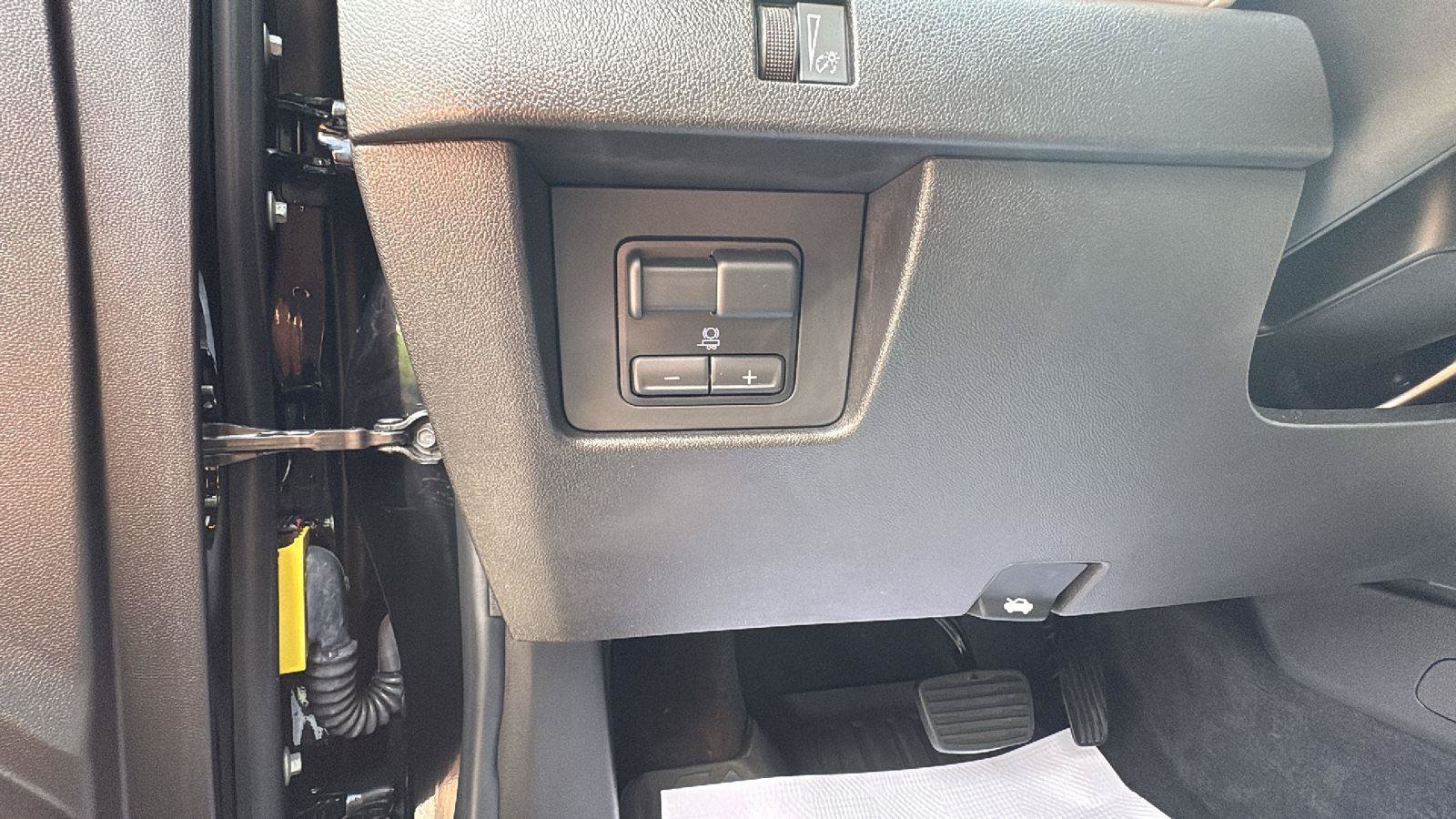 Used 2023 GMC Canyon AT4X AWD/4WD image 22
