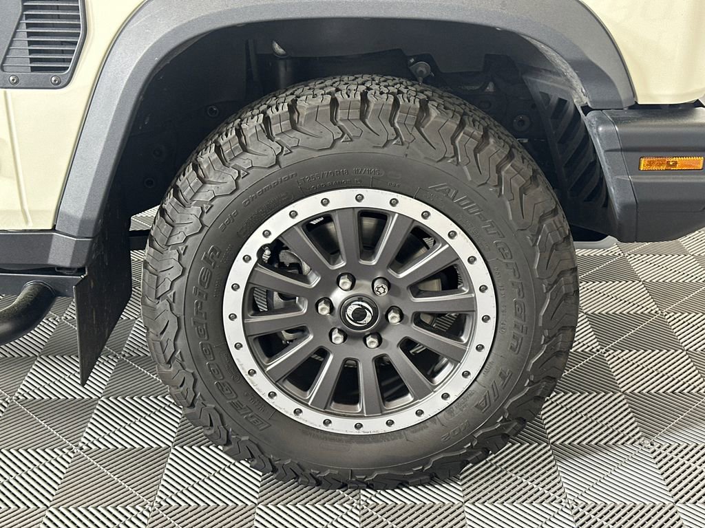 Used 2025 INEOS Grenadier Fieldmaster Edition image 12