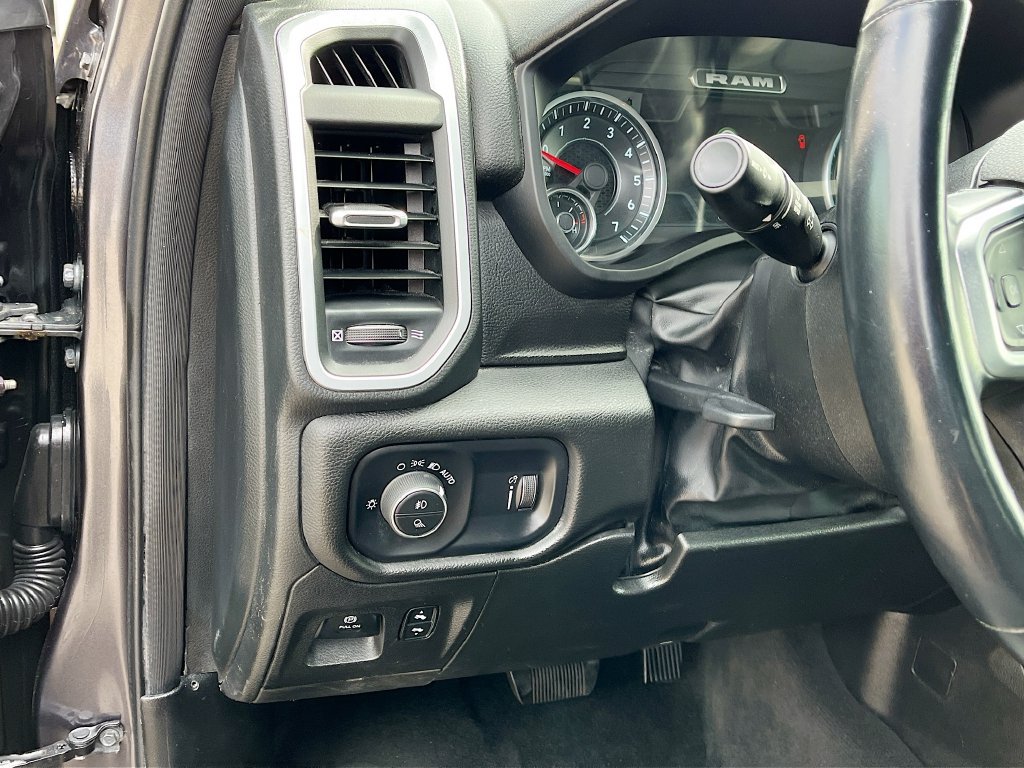 Used 2022 RAM 1500 Lone Star RWD image 10