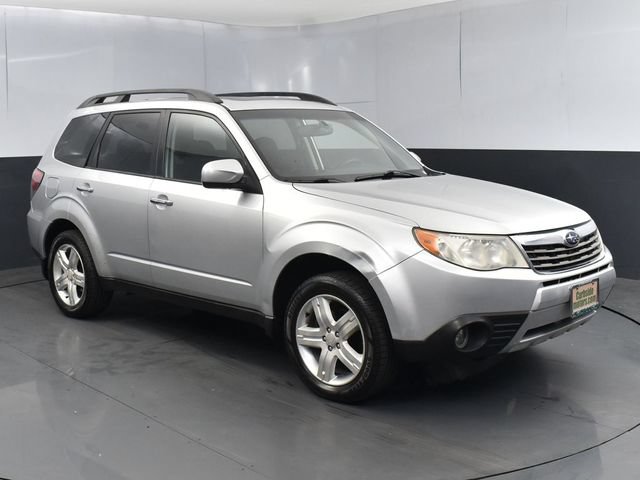 Used 2010 Subaru Forester 2.5X Limited AWD/4WD image 1