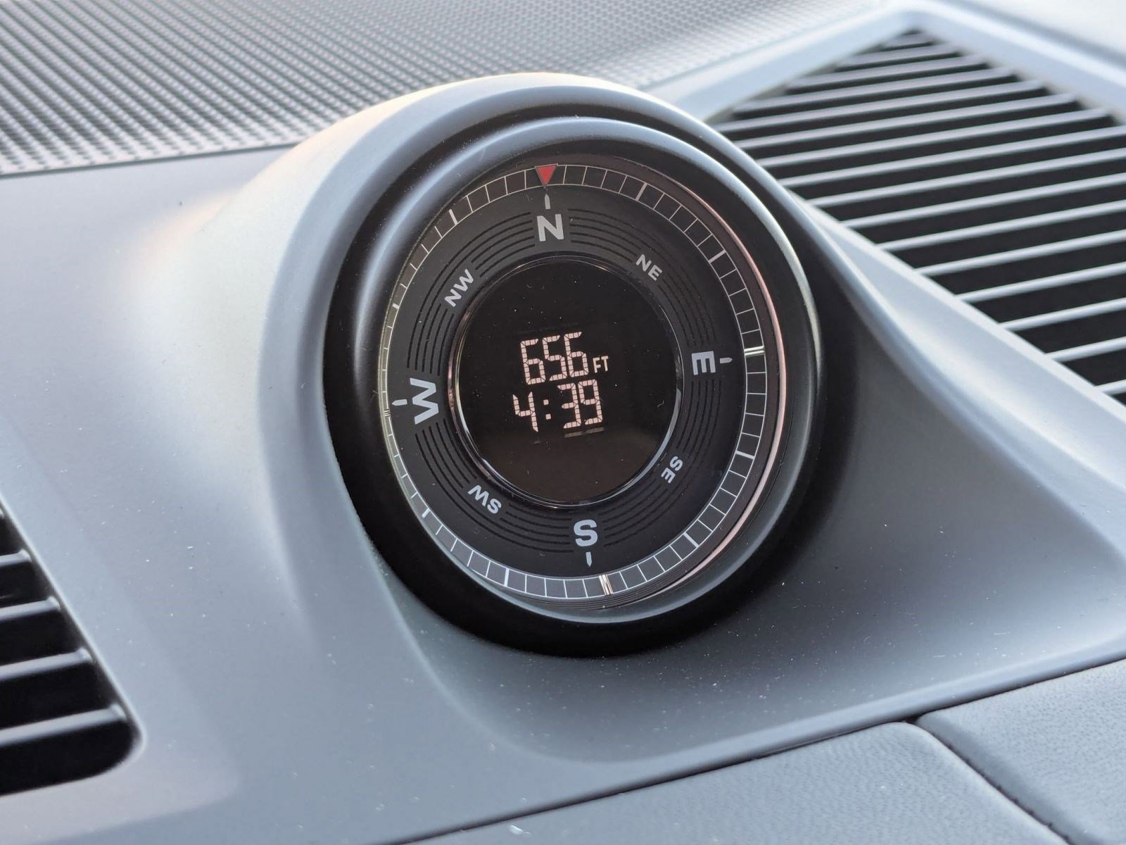 New 2026 Porsche Cayenne S image 21