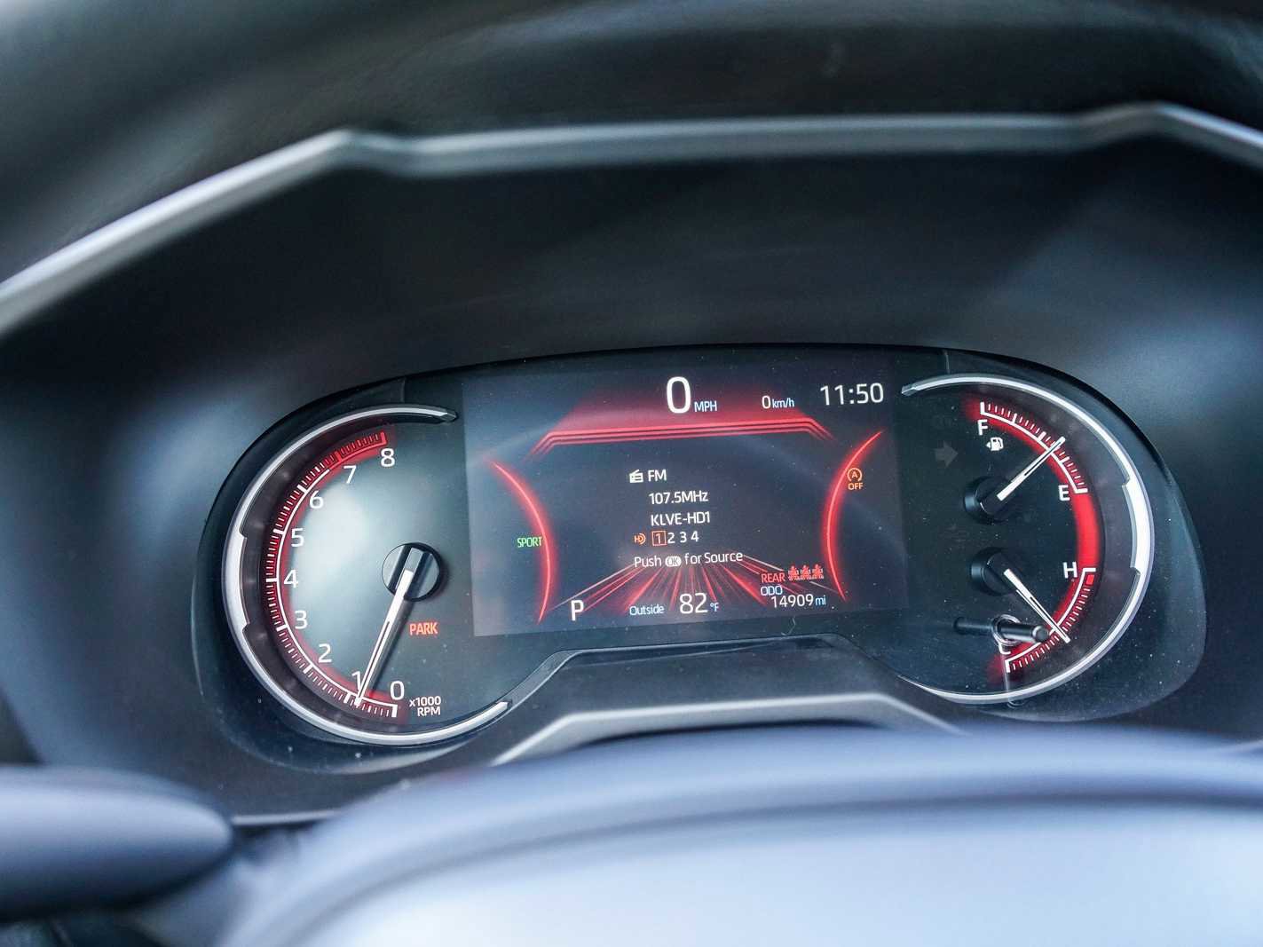 Used 2024 Toyota RAV4 LE image 23