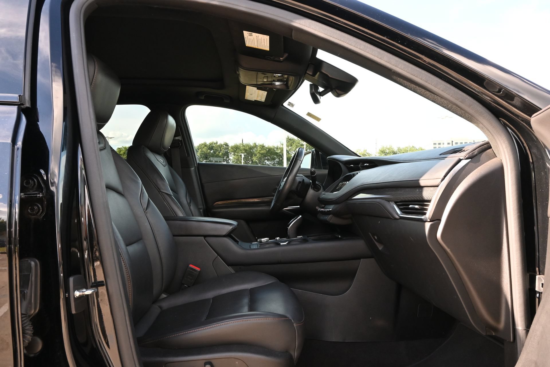 Certified 2022 Cadillac XT4 Sport w/ Comfort Package FWD image 23