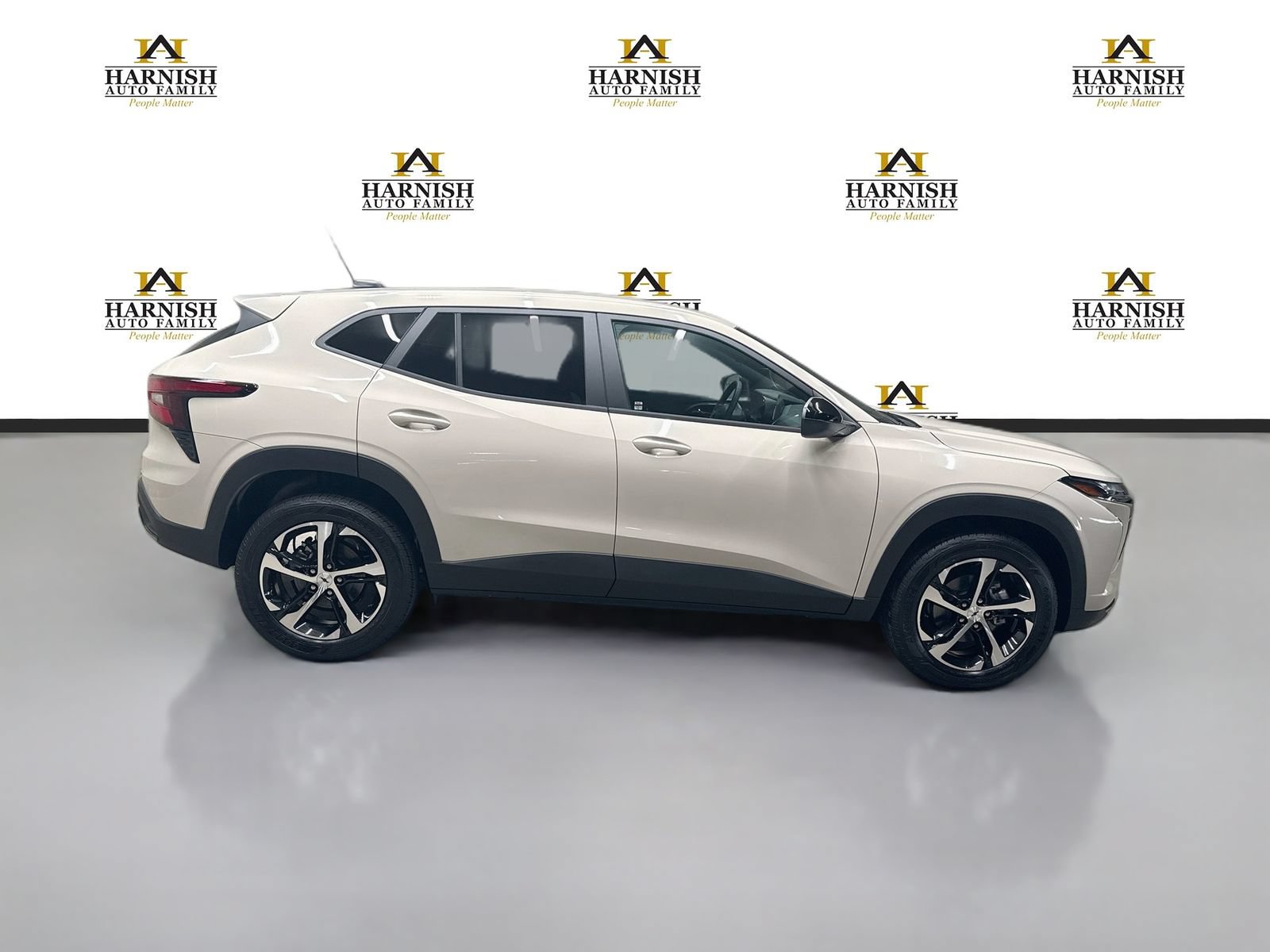 New 2026 Chevrolet Trax RS w/ Driver Confidence Package FWD image 4