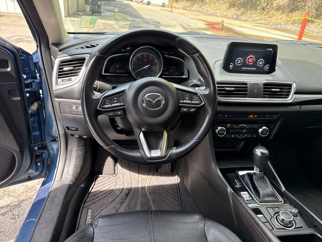 Used 2017 MAZDA MAZDA3 Grand Touring w/ Premium Equipment Package image 19