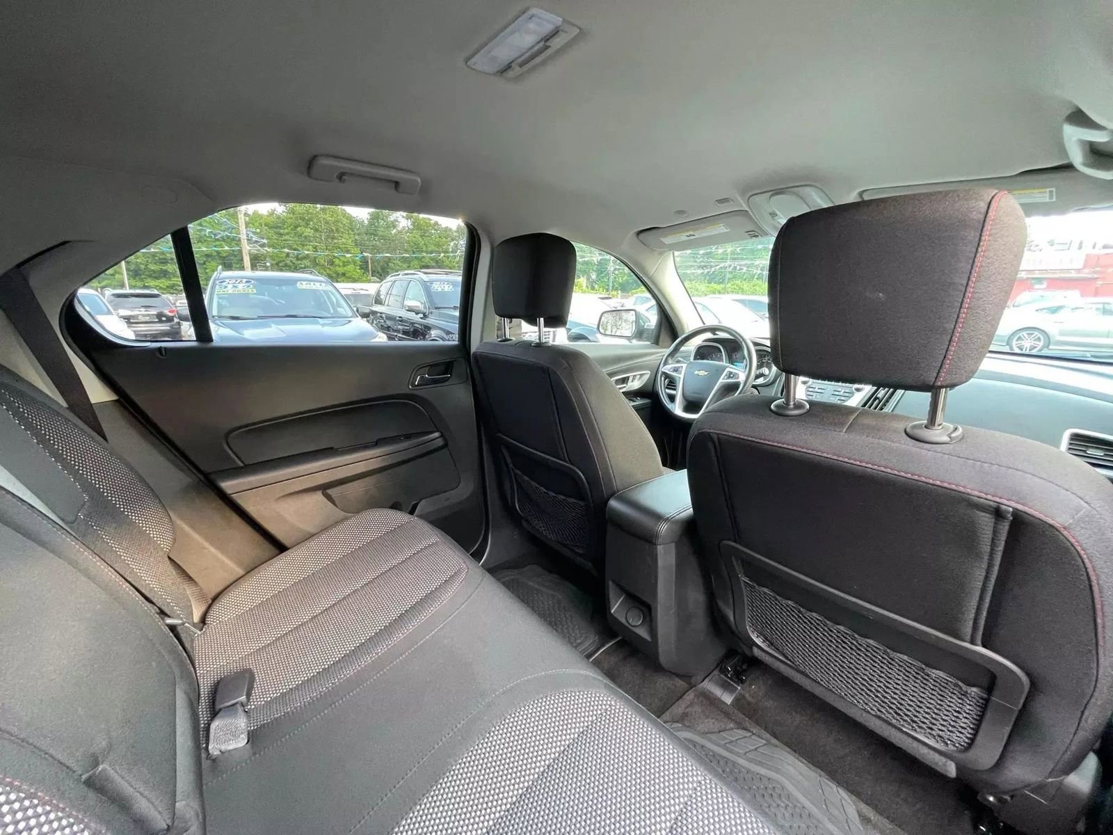 Used 2017 Chevrolet Equinox LT w/ Convenience Package image 56