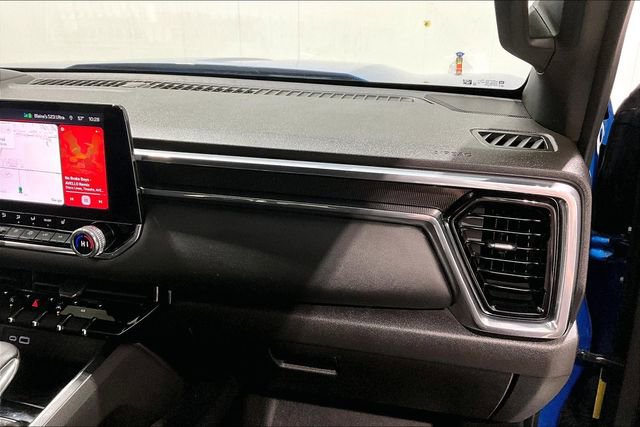 Used 2024 GMC Canyon Elevation w/ Convenience Package image 28