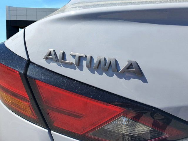 New 2026 Nissan Altima 2.5 SR FWD image 9