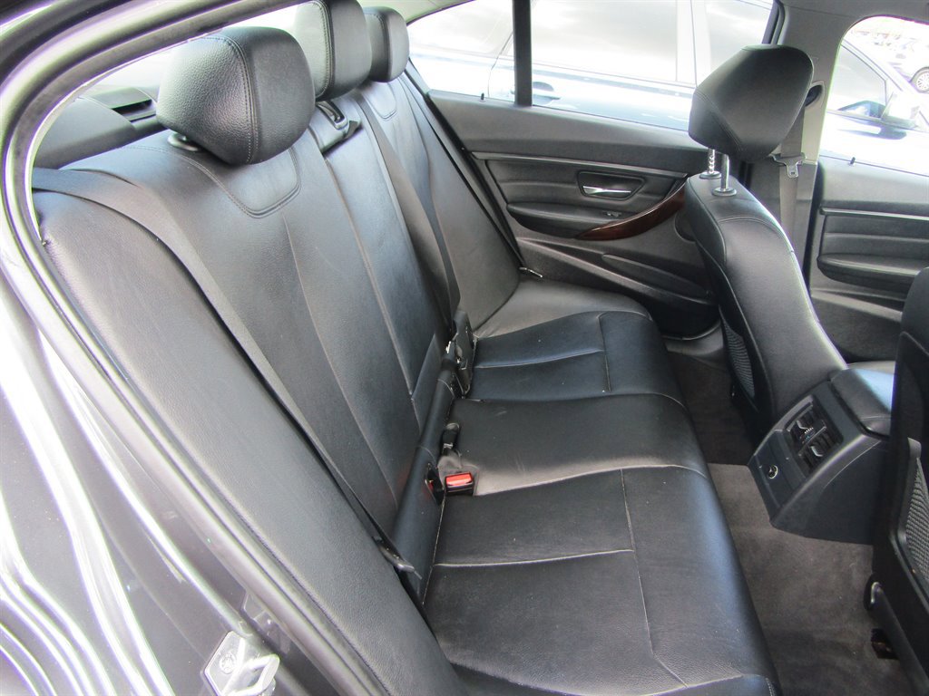Used 2013 BMW 328i xDrive Sedan image 6
