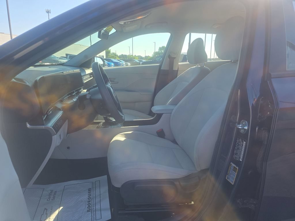 Used 2024 Hyundai Kona SE AWD/4WD image 19
