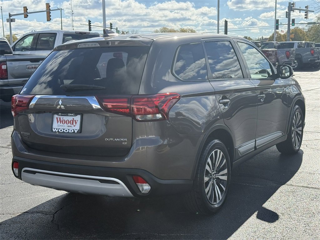 Used 2019 Mitsubishi Outlander SE image 8
