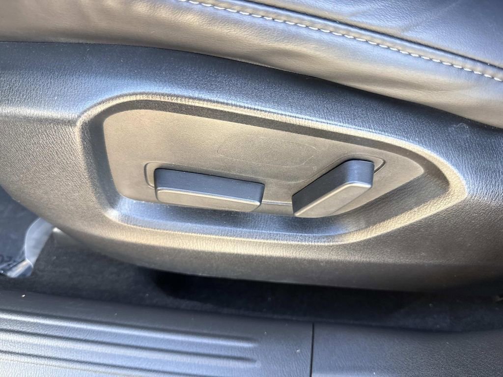 Used 2019 MAZDA CX-5 Touring image 25