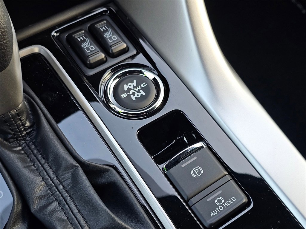 New 2026 Mitsubishi Eclipse Cross SEL image 11