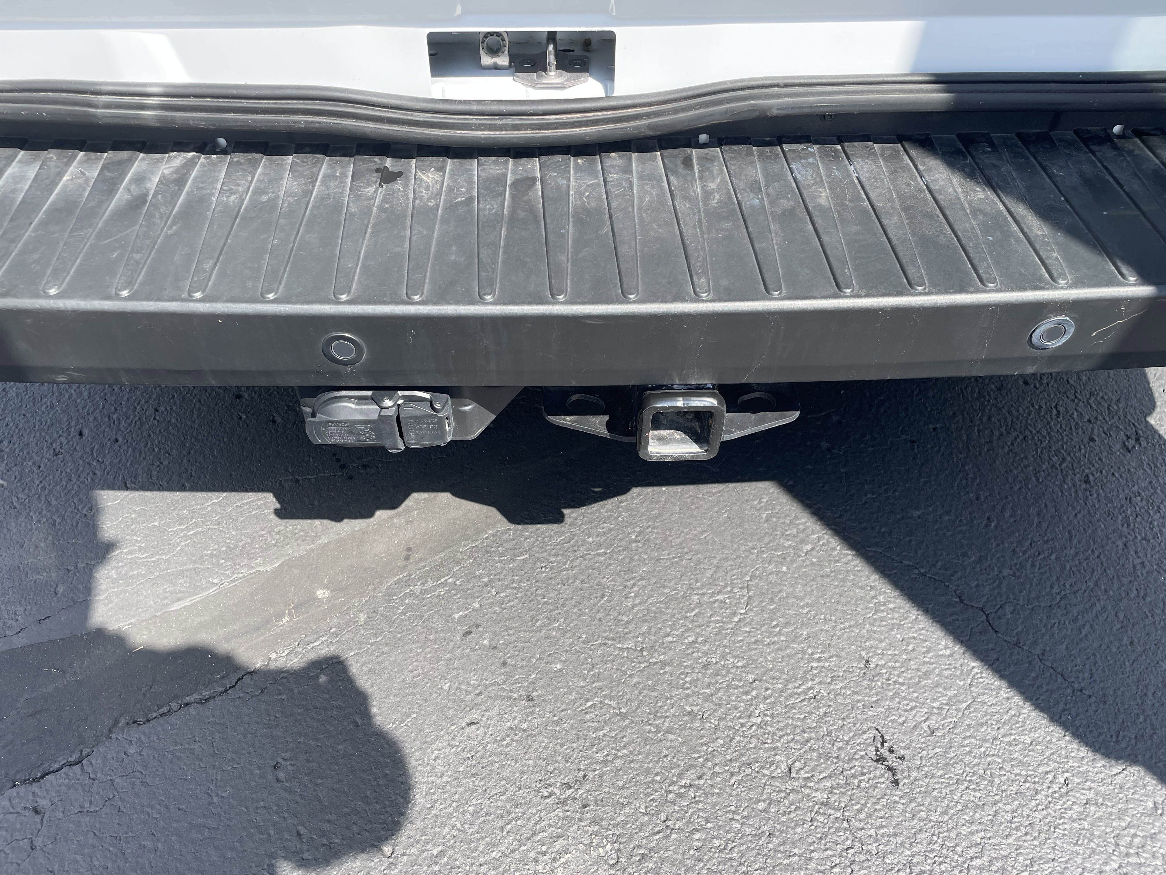 Used 2025 Ford Transit 350 XLT image 15