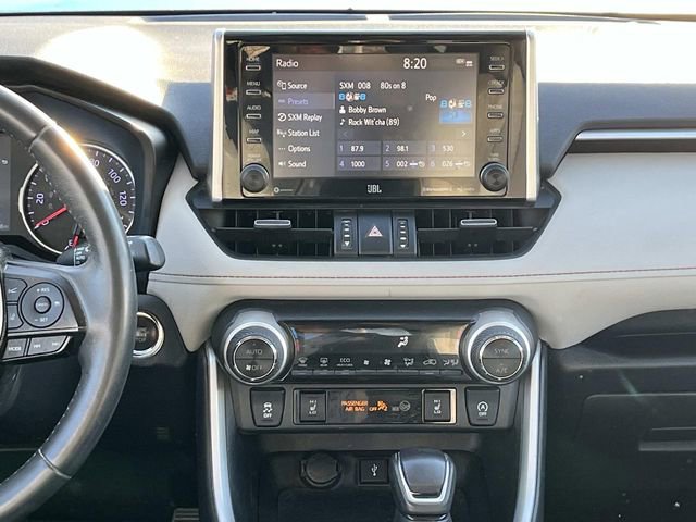 Used 2020 Toyota RAV4 XLE Premium image 15