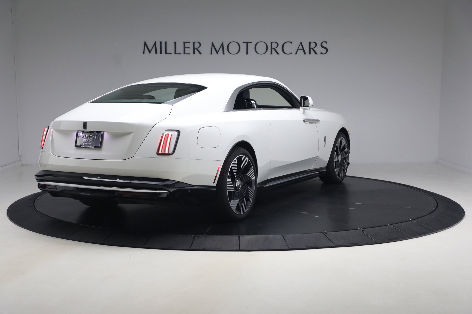 Certified 2026 Rolls-Royce Spectre AWD/4WD image 2