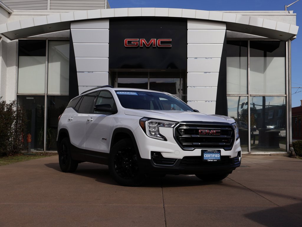 Used 2022 GMC Terrain AT4