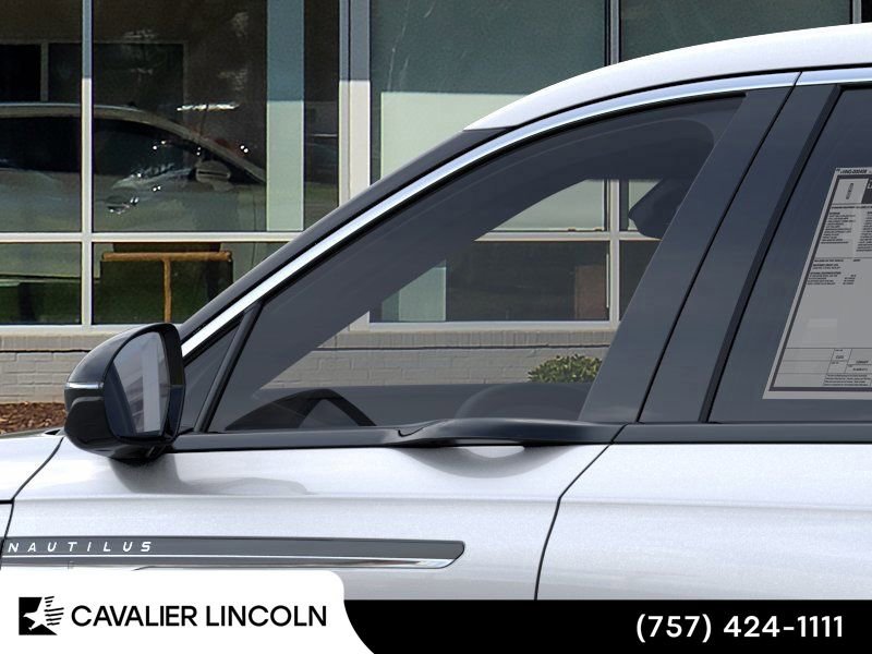 Used 2026 Lincoln Nautilus Premier image 20