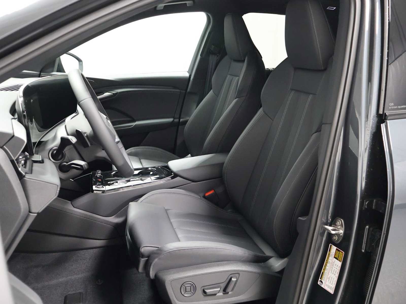 New 2027 Audi Q6 e-tron Premium Plus AWD/4WD image 5