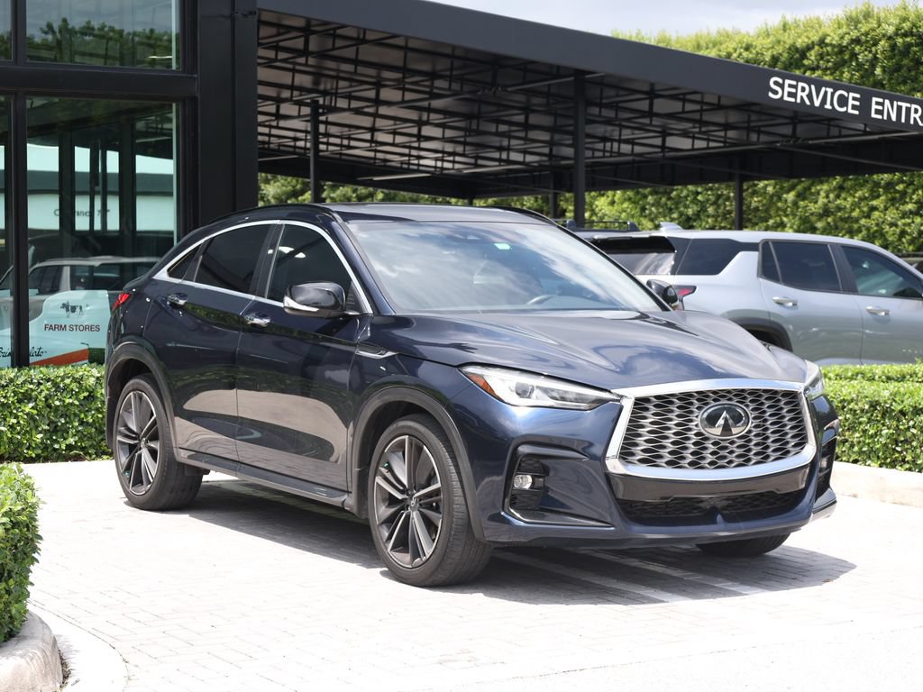 Used 2022 INFINITI QX55 Luxe w/ Cargo Package AWD/4WD image 2
