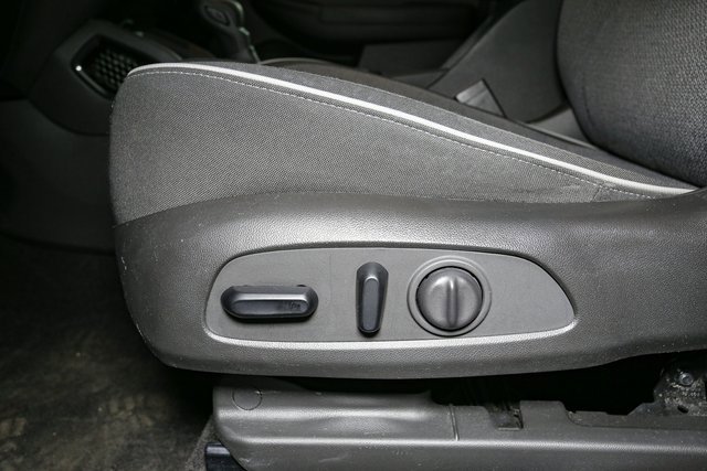 Used 2021 Chevrolet TrailBlazer LT w/ Convenience Package image 37