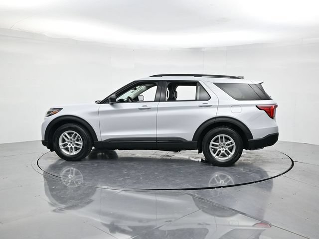 Used 2026 Ford Explorer Active RWD image 8