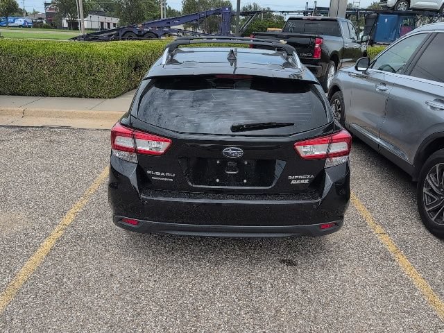 Used 2017 Subaru Impreza 2.0i Limited AWD/4WD image 3