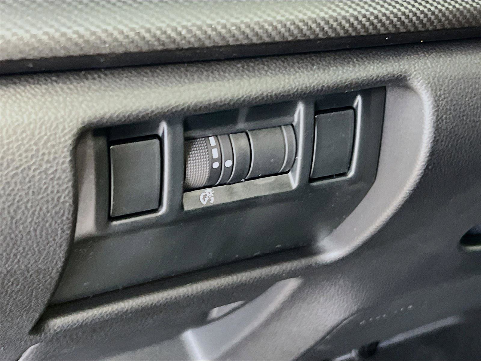 New 2026 Subaru Crosstrek 2.5i Limited image 16