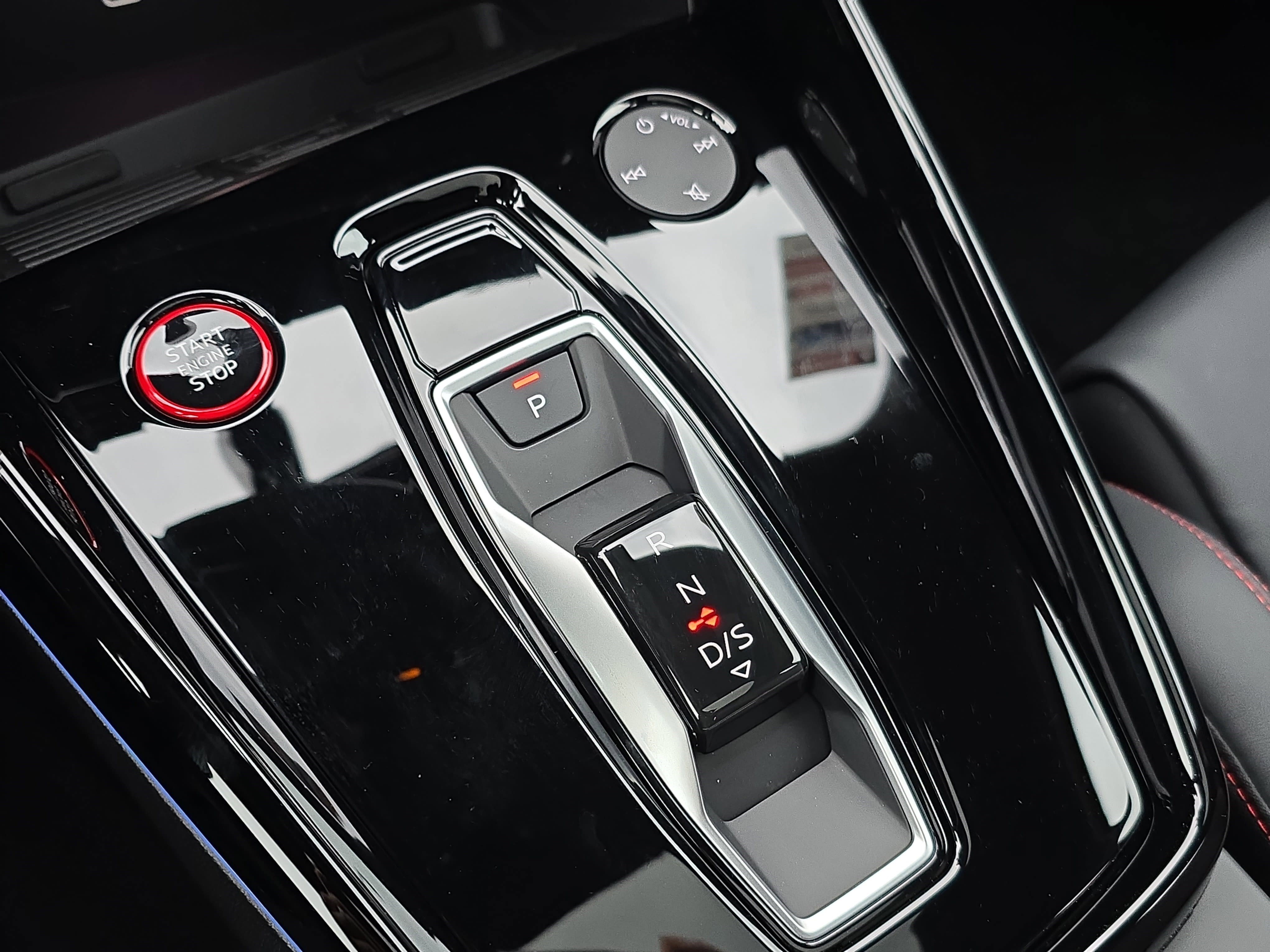 New 2026 Audi RS 3 image 22