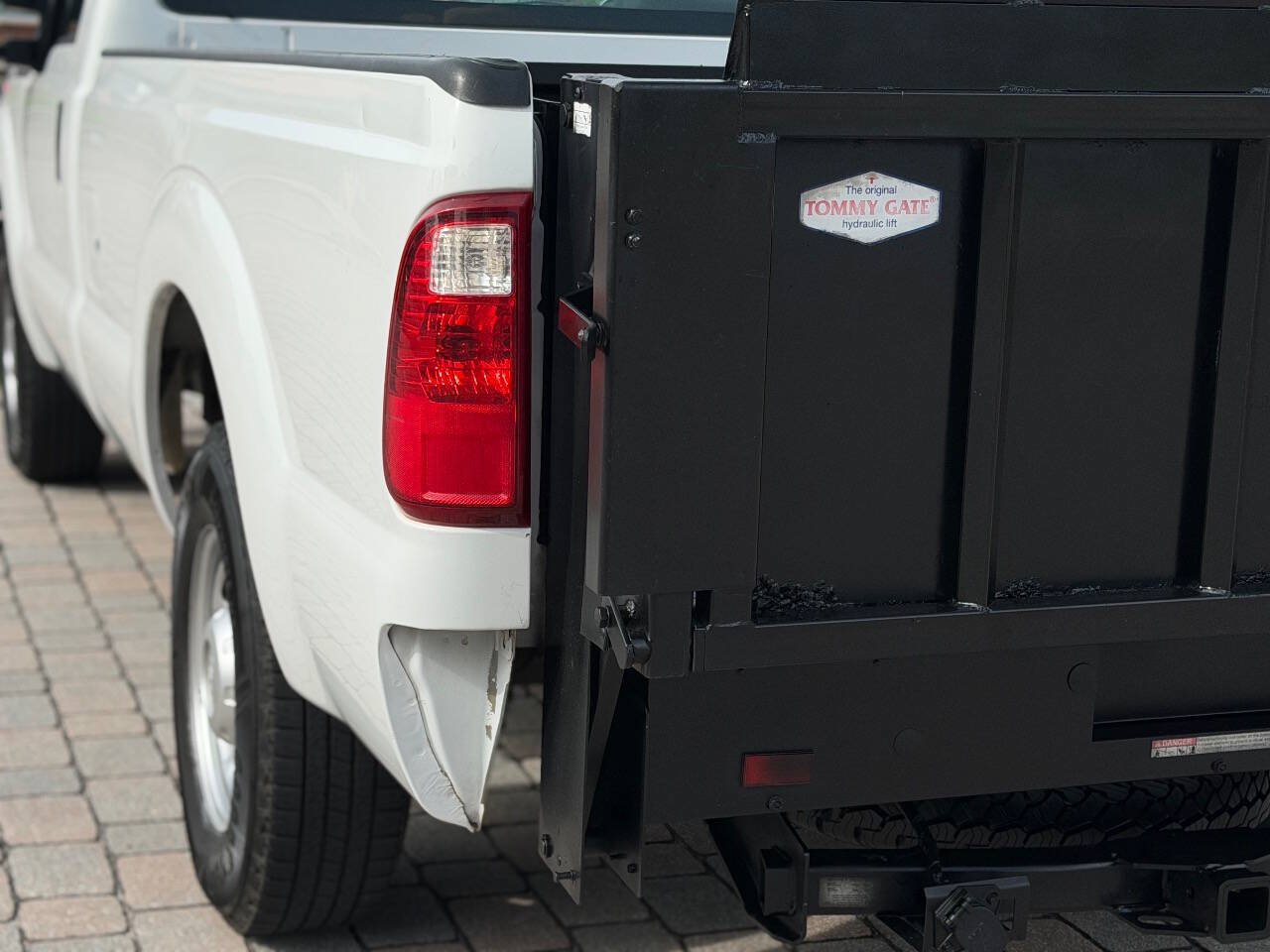 Used 2016 Ford F250 XL w/ Power Equipment Group RWD image 9