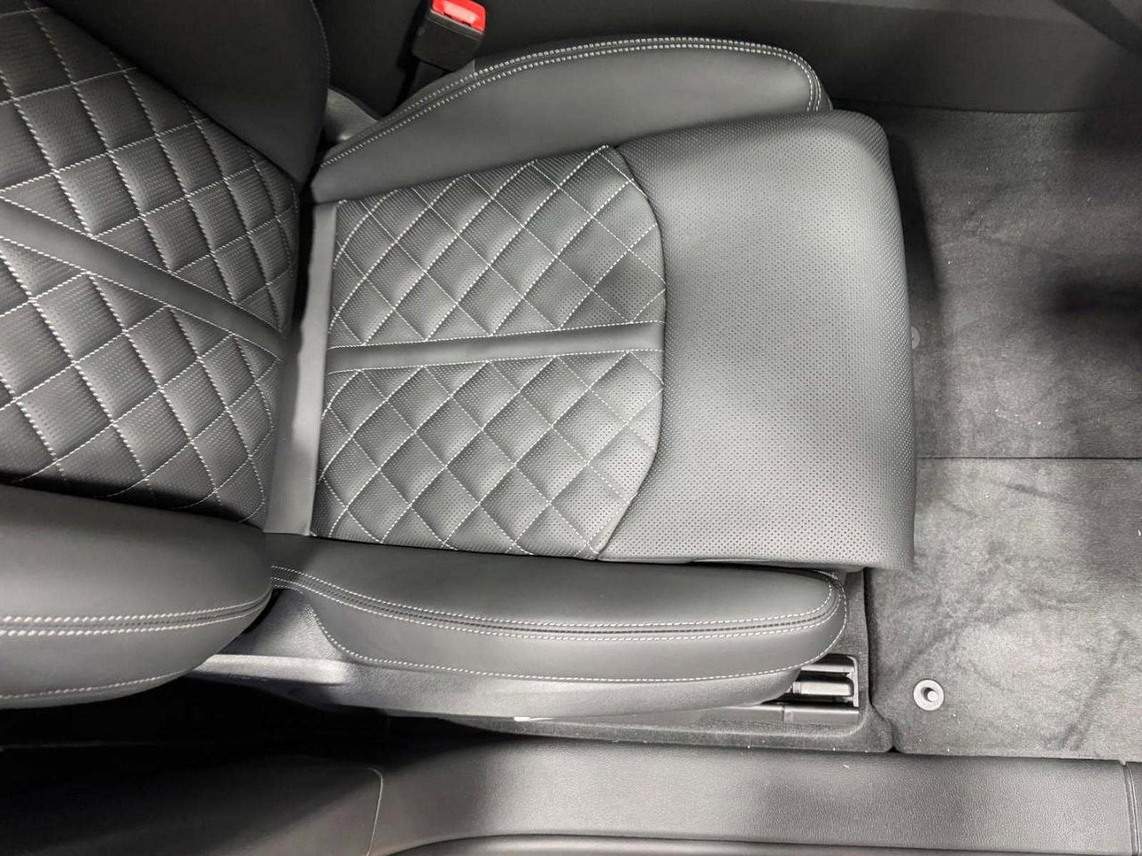 New 2026 Audi SQ8 Prestige image 21