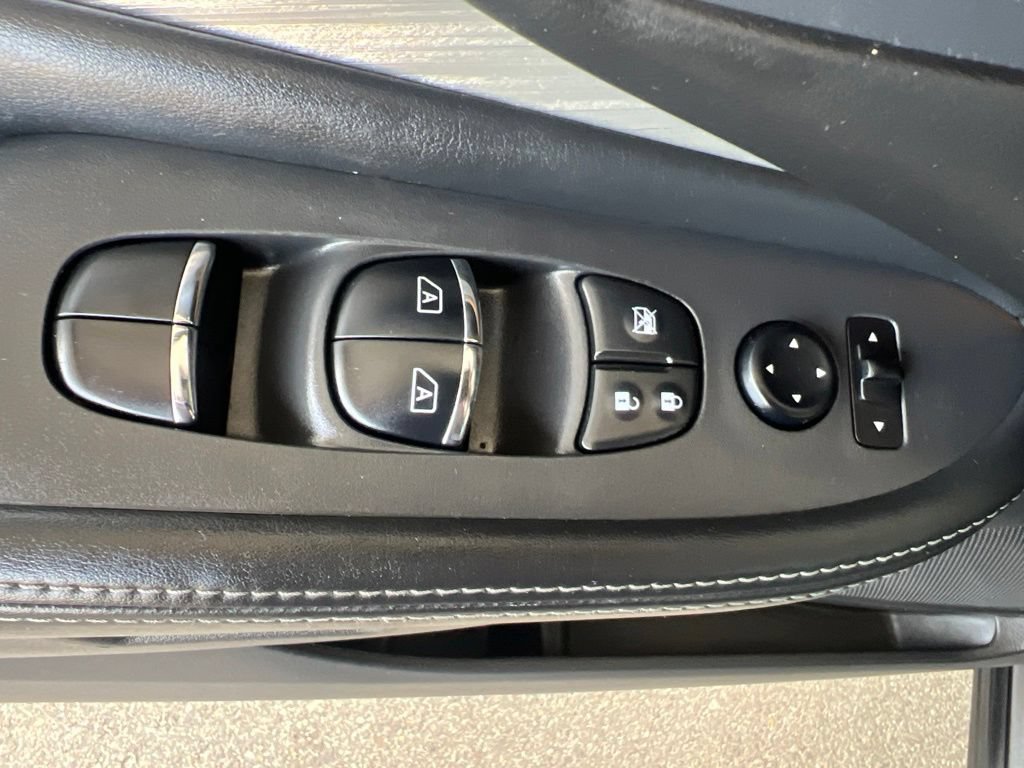 Used 2017 Nissan Murano Platinum w/ Platinum Technology Package AWD/4WD image 52